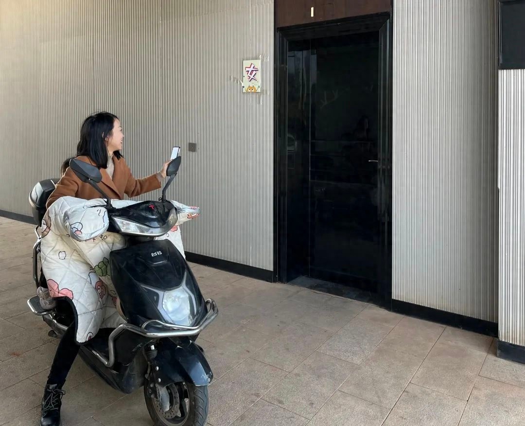 揭秘:城市公共设施为何沉睡?唤醒行动正在进行中 第1张 揭秘:城市公共设施为何沉睡?唤醒行动正在进行中 第1张