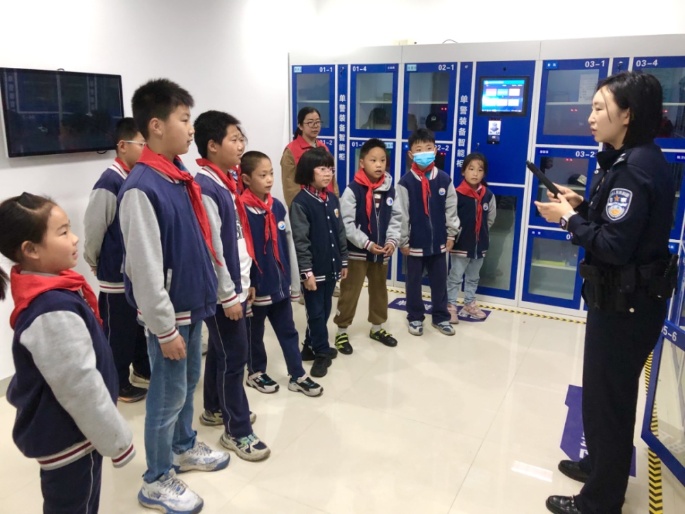 张家港市冶金园（锦丰镇）创新平安建设，一村一品项目擦亮基层治理金名片  第5张