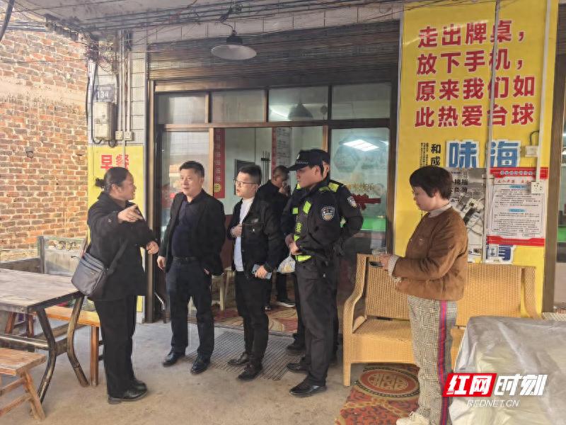 永兴县樟树镇学校周边大整治：安全隐患一网打尽，师生安全无忧  第1张