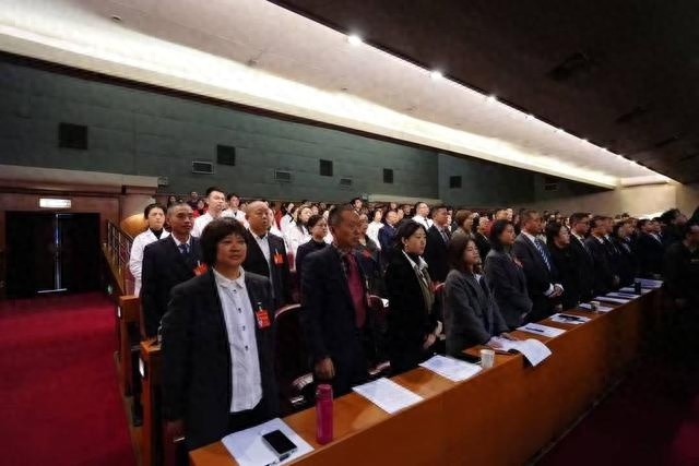 成都市工会第十六次代表大会盛大开幕，550名代表齐聚一堂，共商工会发展大计  第1张