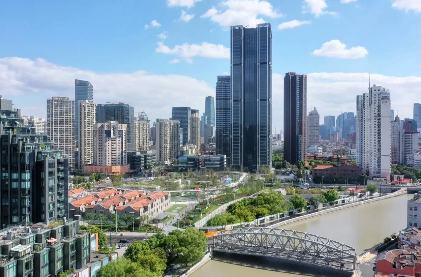 二次元爆改传统商圈，静安大悦城如何引领Z世代新消费潮流？  第3张