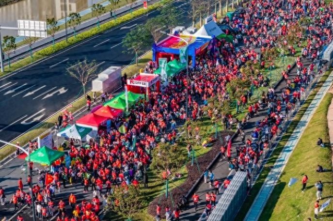 错过线下赛？别担心！2024黄埔马拉松线上赛报名开启，完赛奖牌等你来拿  第1张