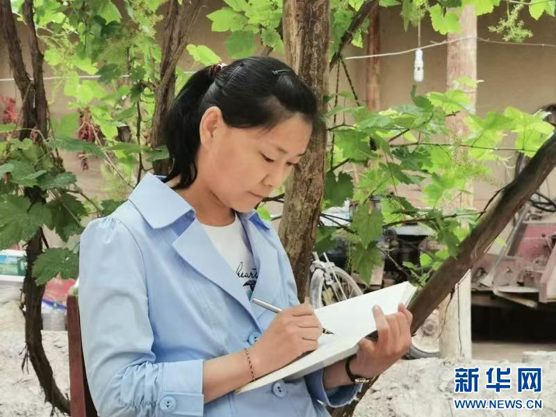 从绝望到希望：残疾作家刘海云用书籍编织生命的奇迹  第2张