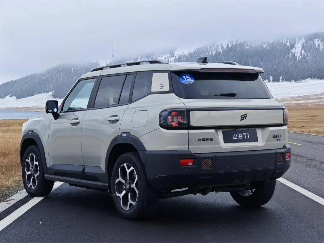 方盒子造型 SUV 市场再掀波澜！捷途山海 T1 震撼登场，你准备好了吗？  第3张