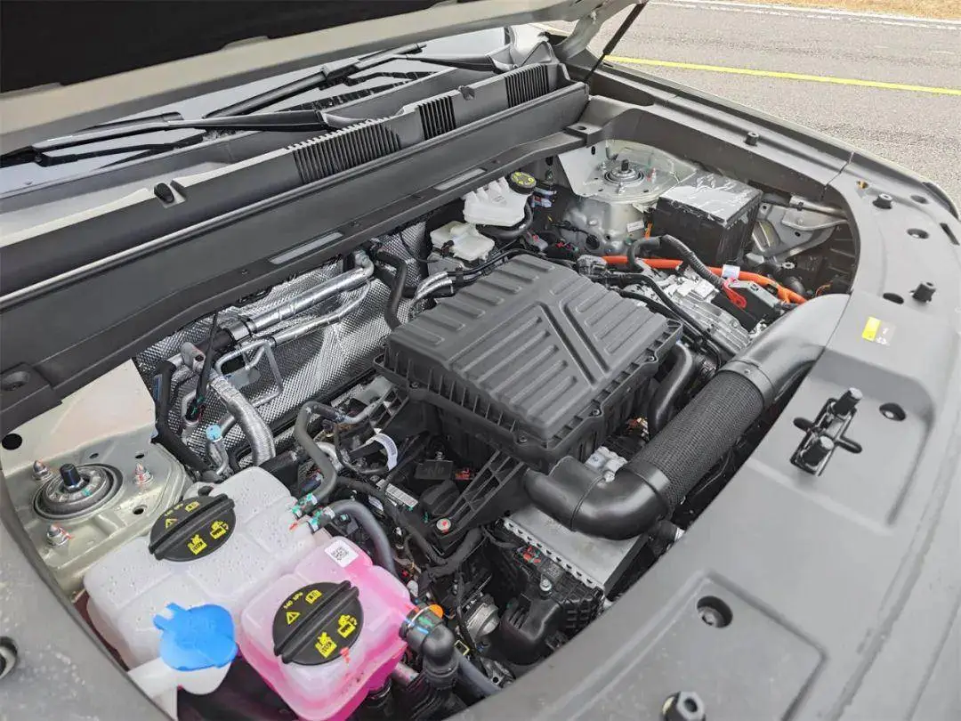 方盒子造型 SUV 市场再掀波澜！捷途山海 T1 震撼登场，你准备好了吗？  第7张