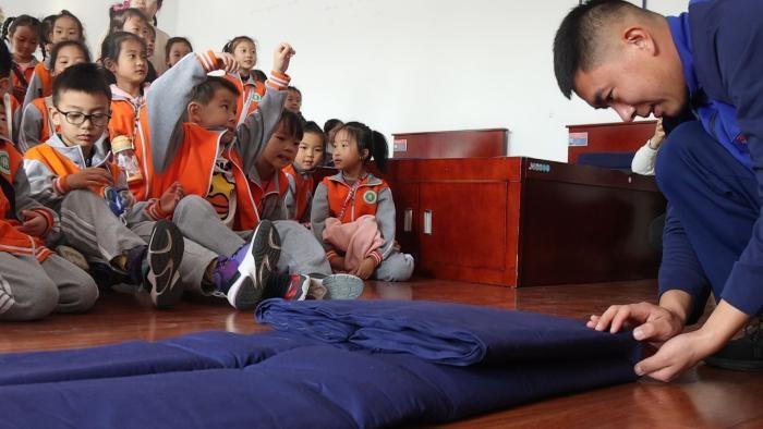 探秘消防队！滨州实验学校南校区消防安全研学活动，你参加了吗？  第11张