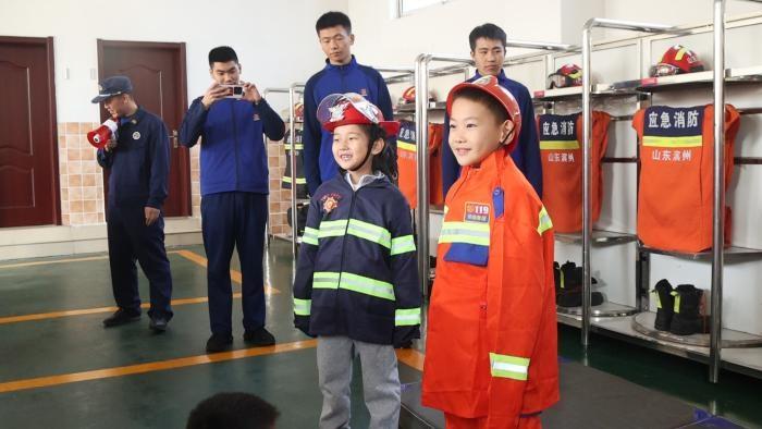 探秘消防队！滨州实验学校南校区消防安全研学活动，你参加了吗？  第7张