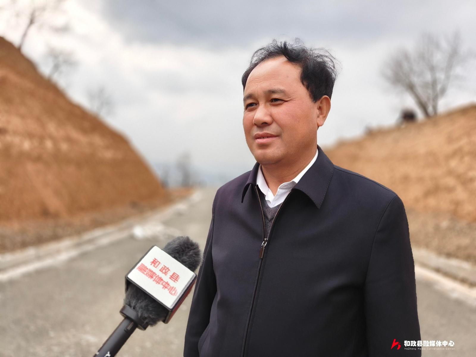 和政县陈家集镇至三十里铺镇张家沟村产业路提升改造项目火热进行中，月底将全面通车  第4张