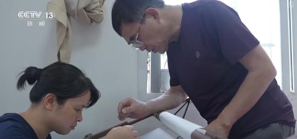 你绝对没见过！300 年历史的宣纸刺绣，一针一线竟如此惊艳  第11张
