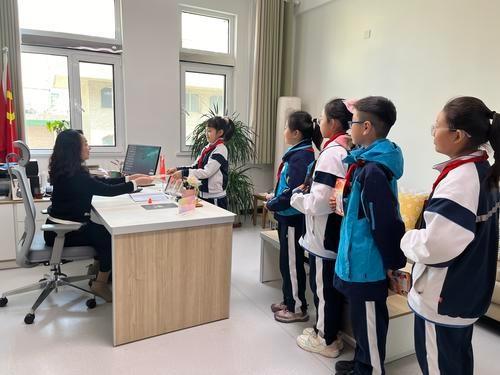 五泉小学创新校园小歌手大赛，集章挑战让音乐与情感交流更热烈  第2张