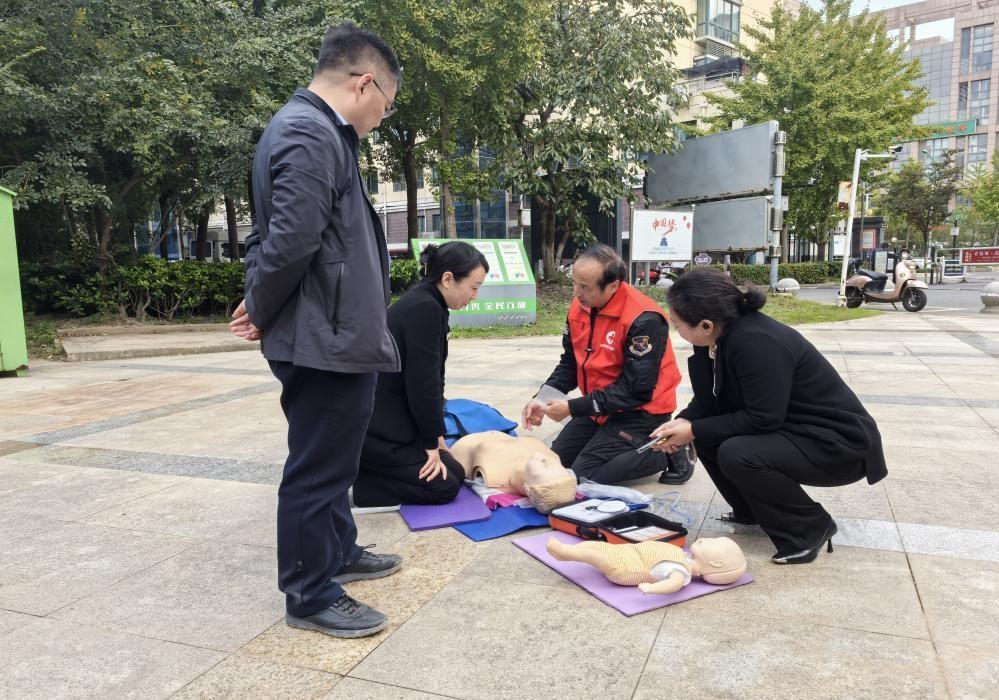 红十字会进社区，这场爱心传递的公益盛宴，你参加了吗？  第3张