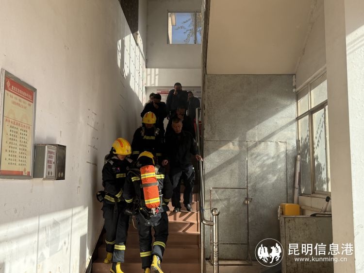 惊！盘龙区第59场院坝课堂，消防演练超有料  第3张