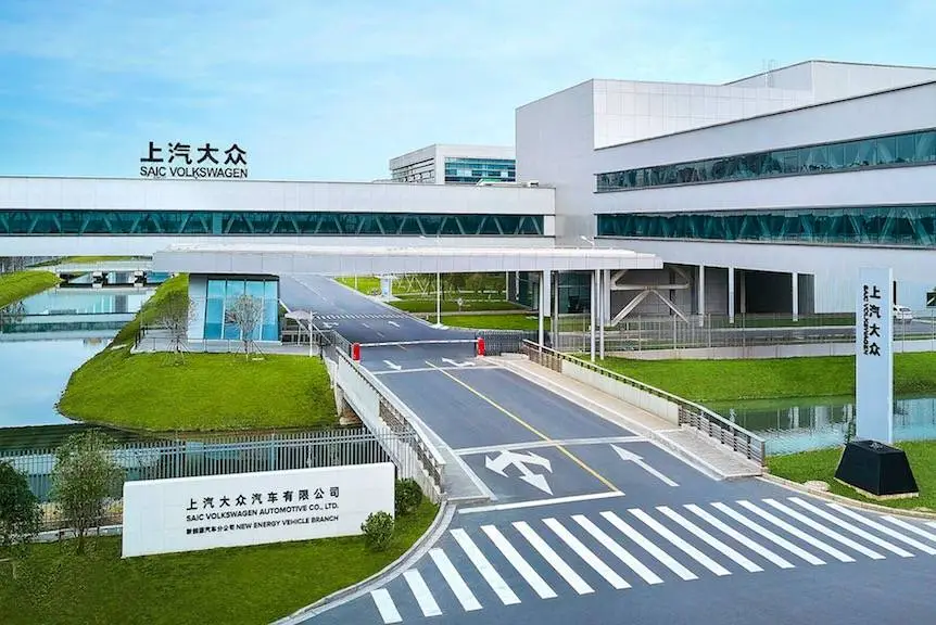 上汽大众：中国汽车行业的开拓者，如何引领新能源车市场腾飞？