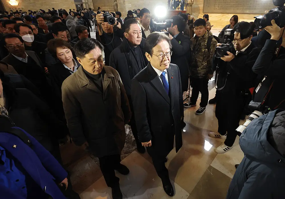 6小时惊魂！韩国总统尹锡悦紧急戒严令背后的真相揭秘  第3张