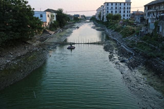 从黑臭到清澈：盛陵湾的华丽转身，4.5公里河道如何重获新生？