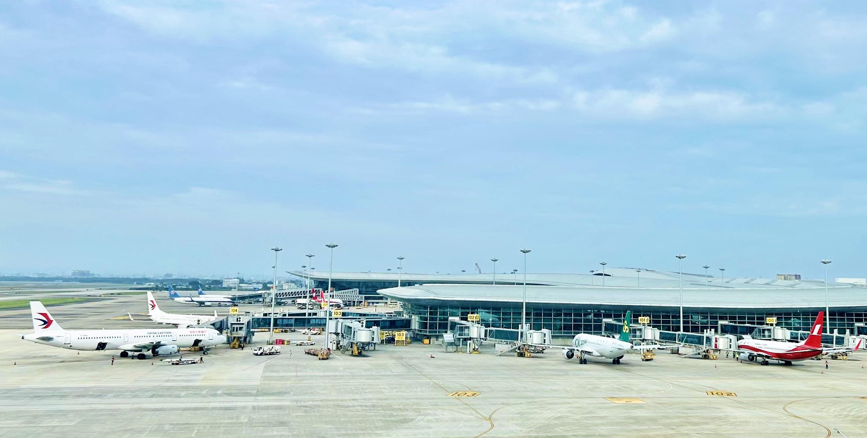 揭阳潮汕机场年旅客吞吐量首破800万大关,幸运旅客喜获大奖 第3张 揭阳潮汕机场年旅客吞吐量首破800万大关,幸运旅客喜获大奖 第3张