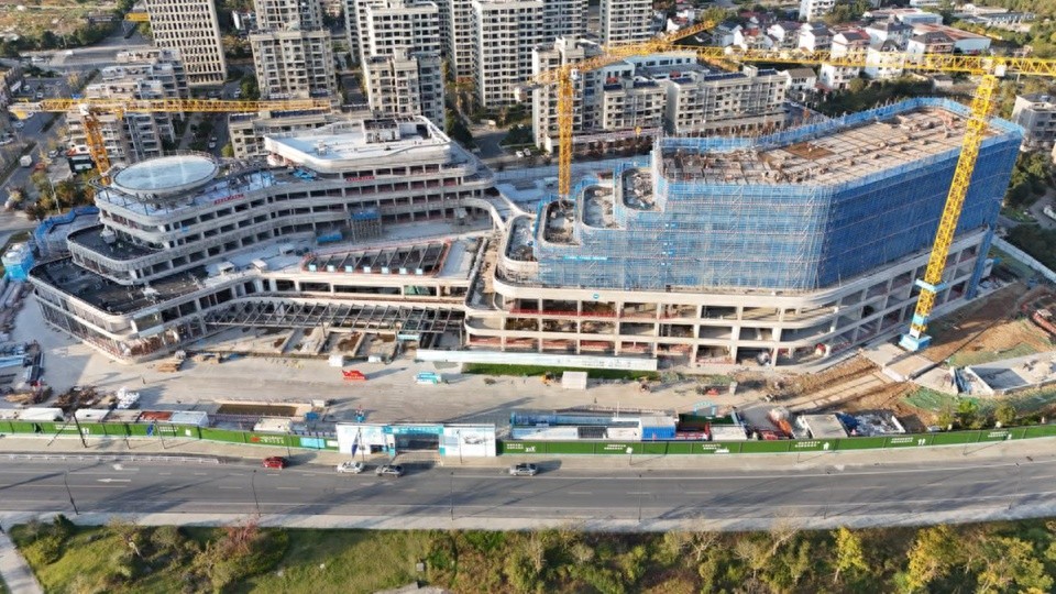 杭州最大职业病防治医院封顶，300张床位打造综合康养综合体，地质挑战如何破解？