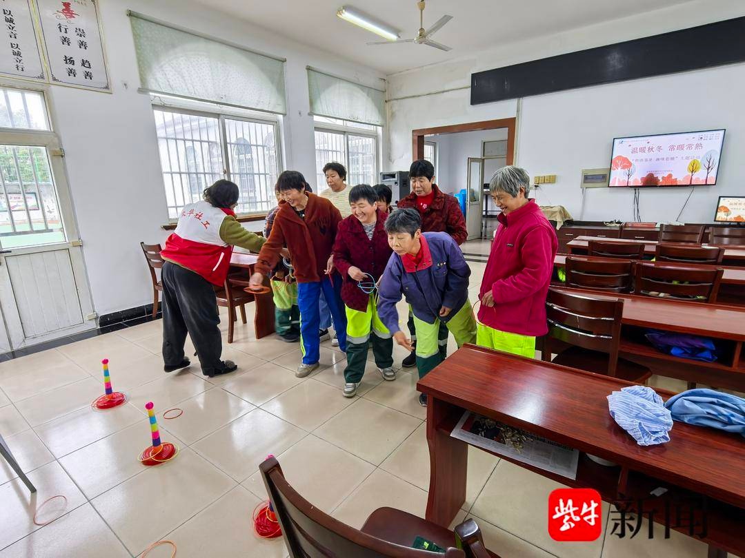 常熟社区趣味套圈活动火爆进行，居民重温青春欢乐时光  第3张