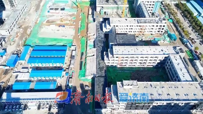 冬日崔寨：300名工人热火朝天，36班小学项目冲刺中，高质量发展脚步铿锵有力  第3张