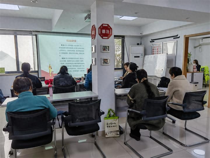 12月4日，北山街道曲院社区宪法宣传日活动，带你深入了解宪法，守护你的法律权益