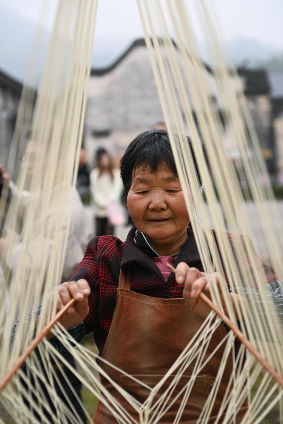 从重度污染到乡村旅游胜地:新光村的华丽转身,绿水青山背后的共同富裕之路 第3张 从重度污染到乡村旅游胜地:新光村的华丽转身,绿水青山背后的共同富裕之路 第3张