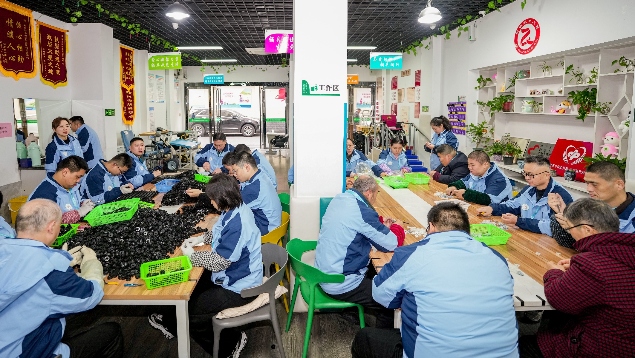 揭秘安徽首家美丽工坊：如何助力残疾妇女就业增收，点亮希望之光  第2张