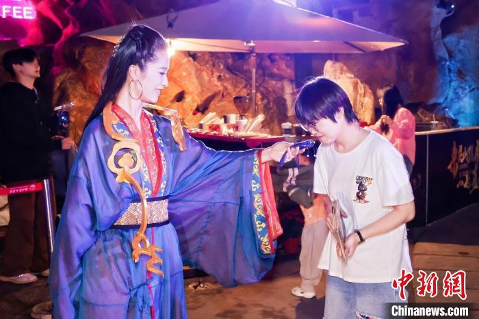 国庆假期去哪玩？来杭州灵山景区，沉浸式体验黑神话：悟空中的奇幻世界  第2张