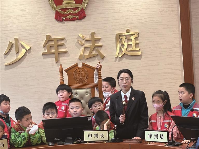 大连晚报学生记者团，累计千场实践活动，为孩子成长保驾护航  第5张