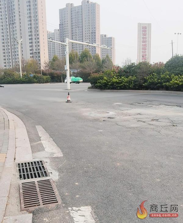 20 多米长路面严重破损，车辆如何安全通过？  第2张