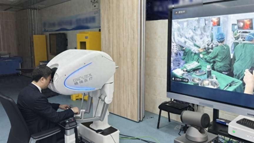 医生竟在千里之外成功为患者实施肝癌切除术  第1张