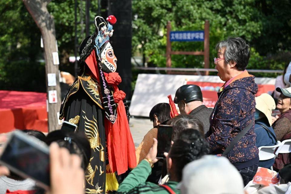 人民城市·殷行有戏！2024 年殷行街道戏曲文化节盛大开幕  第2张