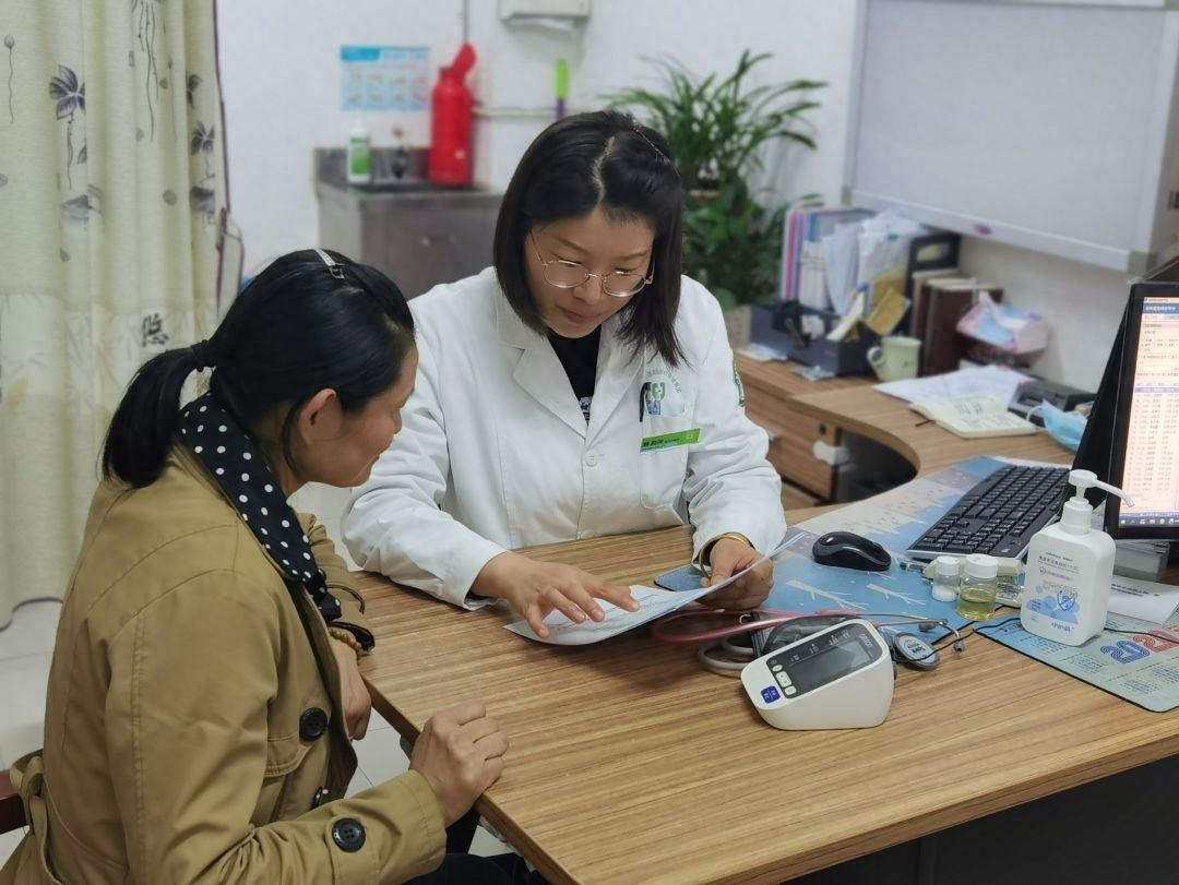 肠镜图片变黑？警惕！这可能是长期服用麻仁丸导致的大肠黑变病  第1张
