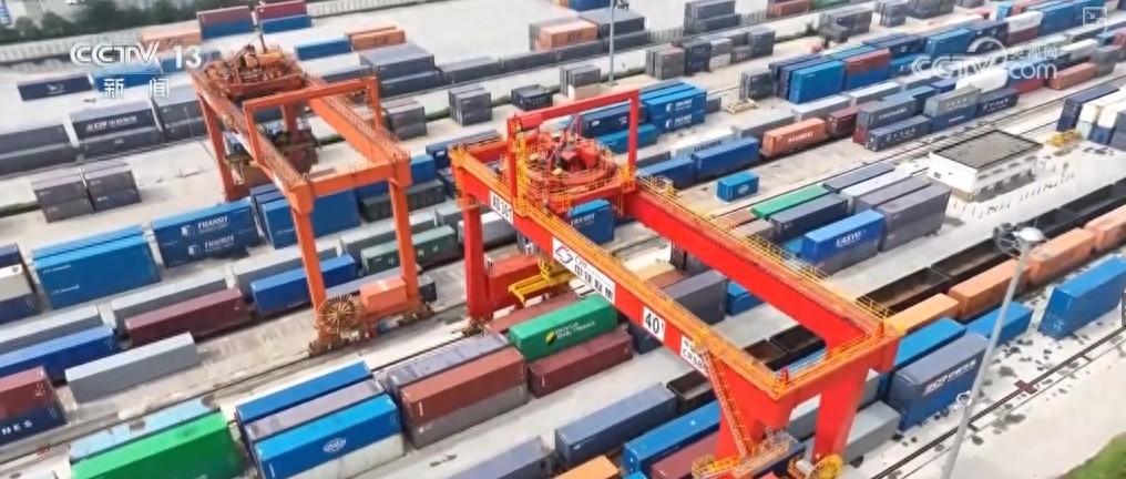10 月中国物流业景气指数继续回升，市场活跃度向好