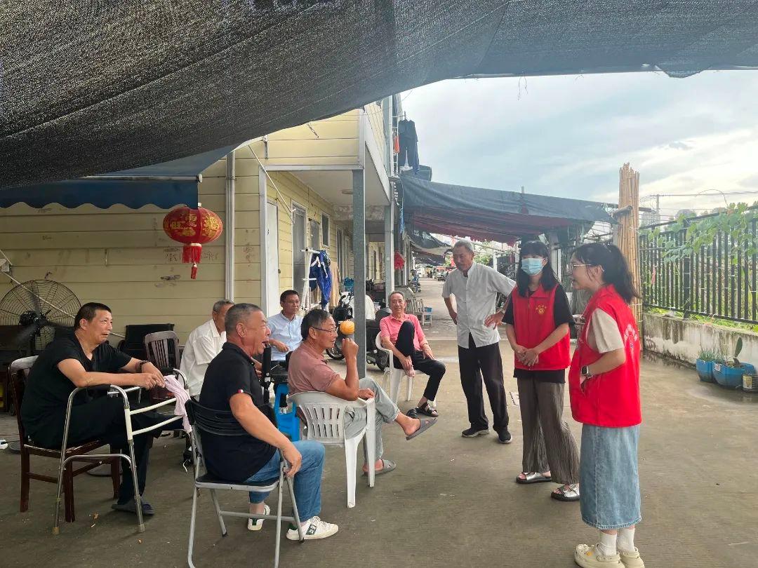 台风康妮来袭！温州乐清巾帼志愿者全力防御，守护百姓安全  第5张