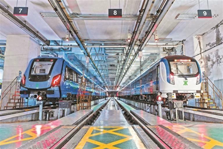 深圳地铁 3 号线新型列车上线，无线充电设备成亮点，你体验了吗？