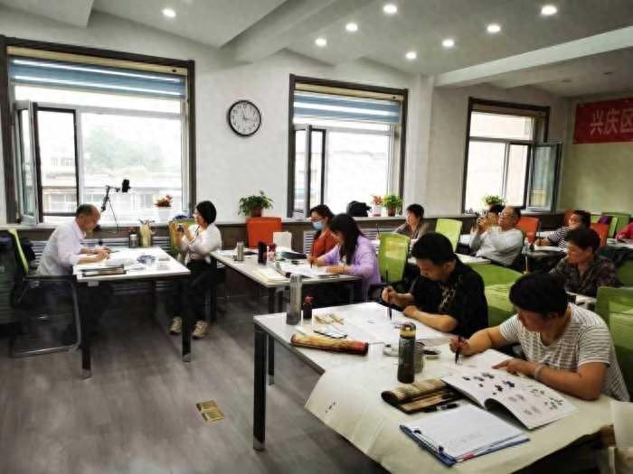 架子鼓课程太火爆！几分钟内被抢光，职工培训中心供不应求