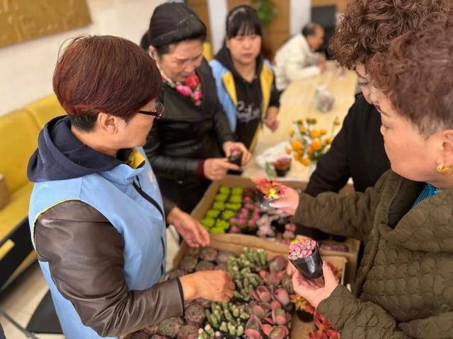 惊！第39个国际志愿者日，殷行街道幸福家睦邻中心发生了啥？  第2张