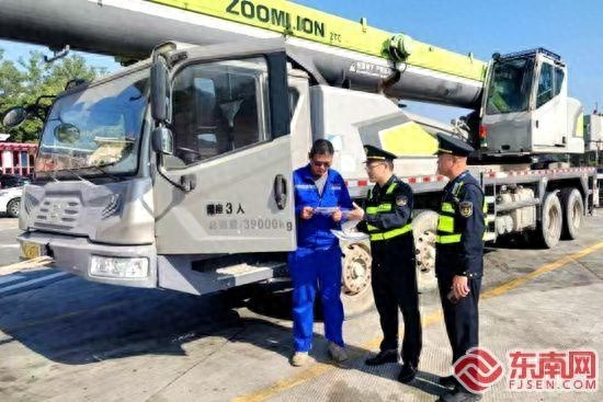 双语普法先锋张作掀：用客家话点亮法律之光，为乡亲带去法律曙光  第1张
