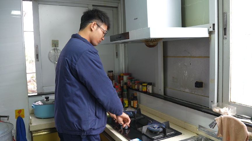 告别瓶装气，番禺老旧小区迎来管道燃气新时代，每月省下五六十元  第3张