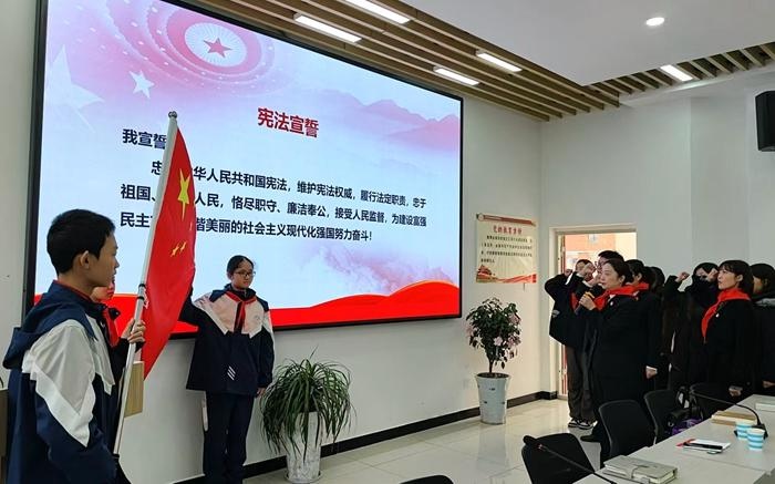汉中市汉台区人民法院12·4国家宪法日宣传活动：直击群众痛点，提升法律意识  第2张