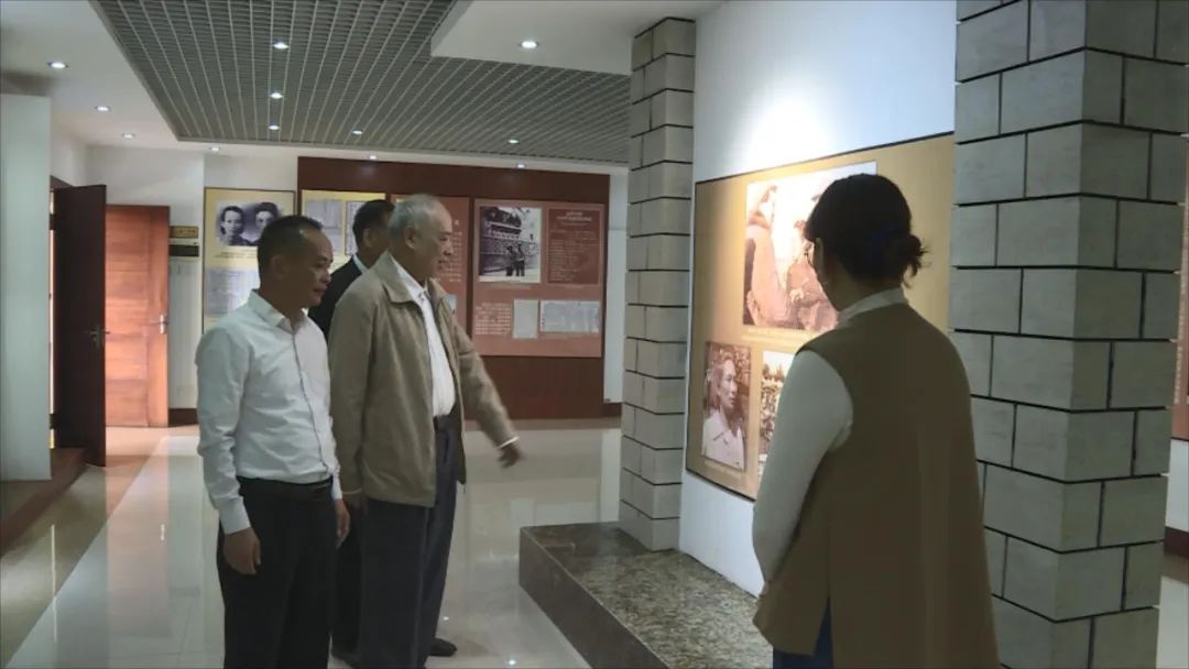 一张珍贵证书，揭开李坚真大姐与土改工作的深厚渊源  第3张