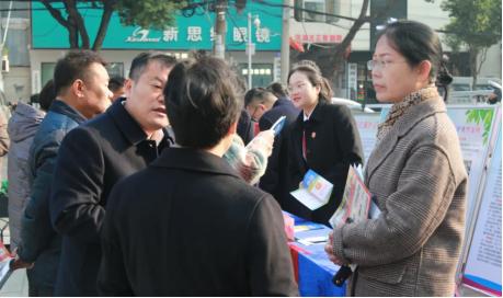 洪湖法院宪法宣传周：法律知识面对面，带你走进公民权利与义务的世界  第2张