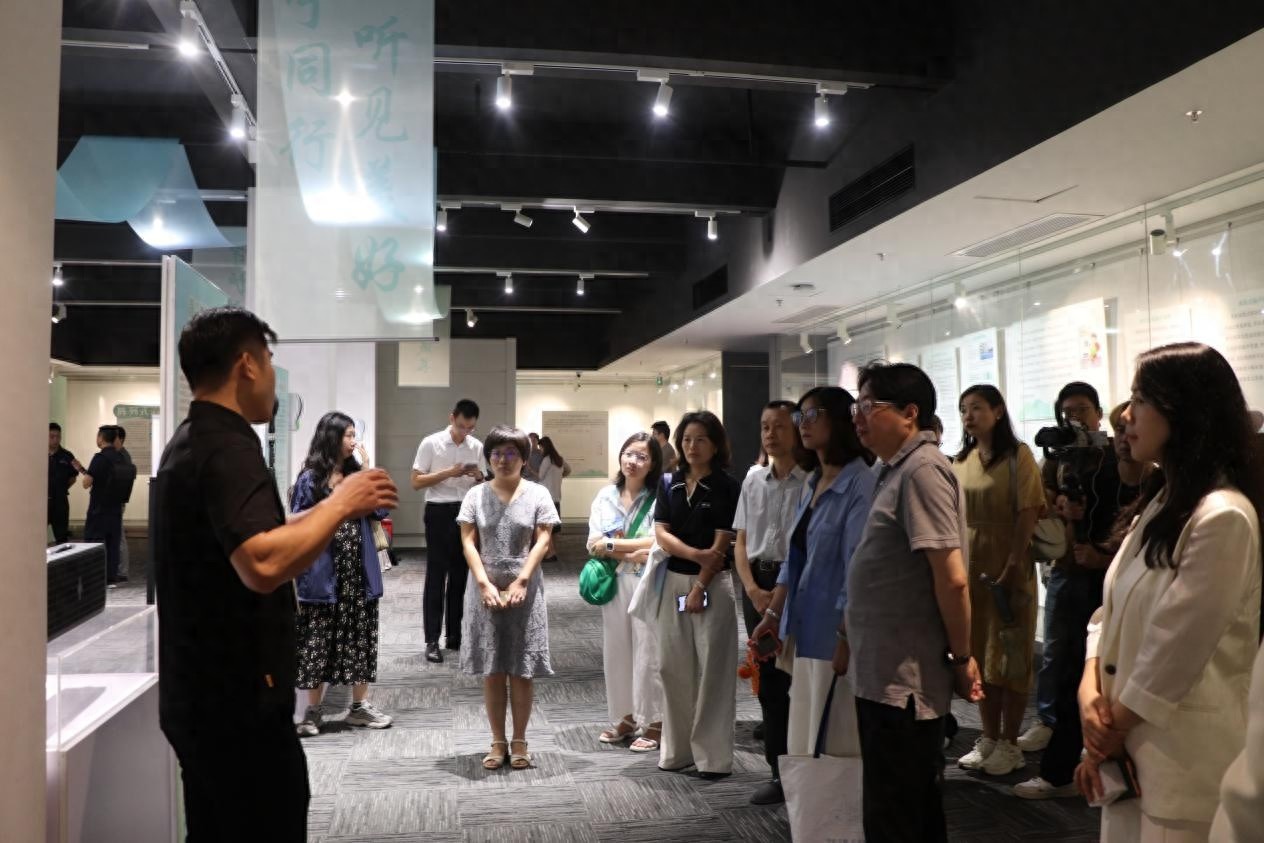 定向音响：守护宁静，减少噪声干扰，让生活更美好  第1张