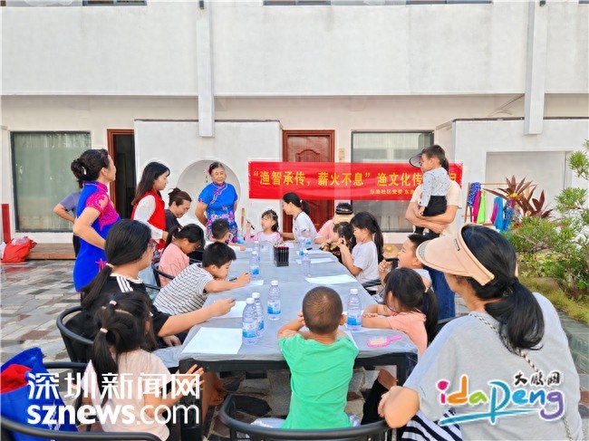 渔智承传,薪火不息:探秘渔家文化传承系列活动,手绘渔裳体验传统之美 第1张 渔智承传,薪火不息:探秘渔家文化传承系列活动,手绘渔裳体验传统之美 第1张