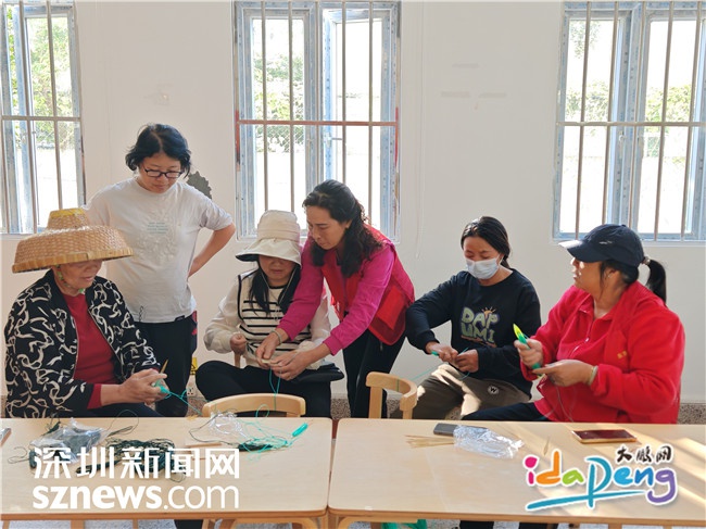 渔智承传,薪火不息:探秘渔家文化传承系列活动,手绘渔裳体验传统之美 第4张 渔智承传,薪火不息:探秘渔家文化传承系列活动,手绘渔裳体验传统之美 第4张