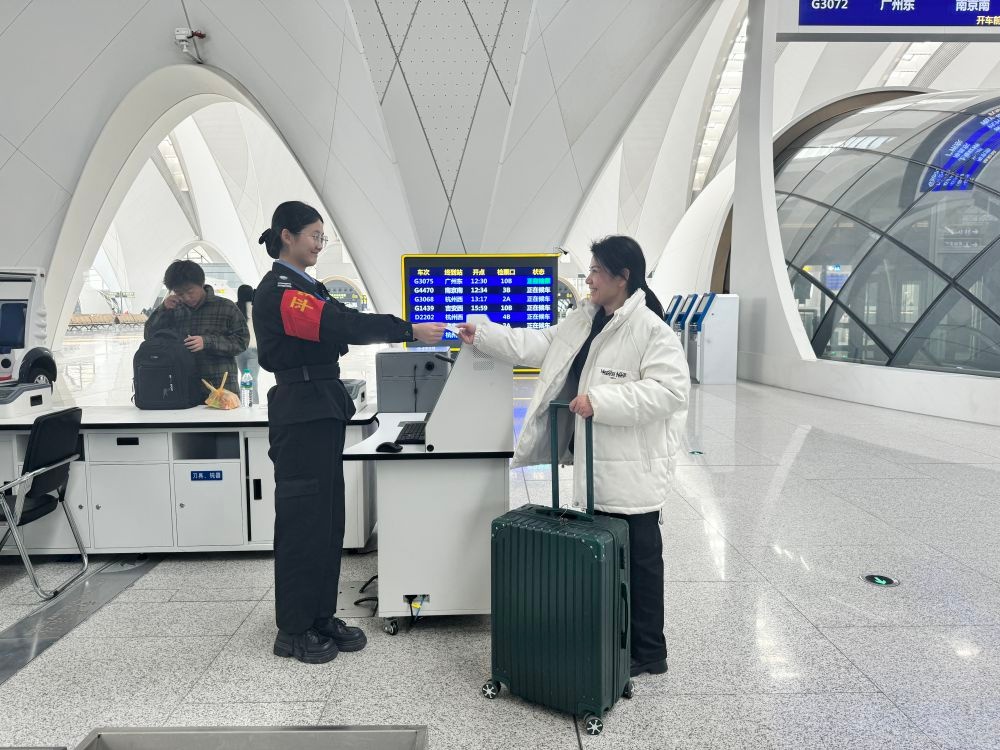 南昌火车站安检大升级！效率提升16.67%，电子化登记禁限品，旅客安全出行更有保障  第2张