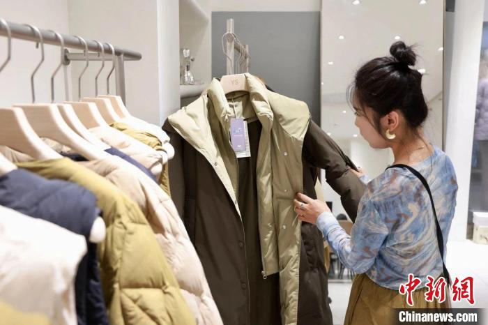 三件冬衣背后，浙江服装产业正在经历哪些惊人巨变？  第2张