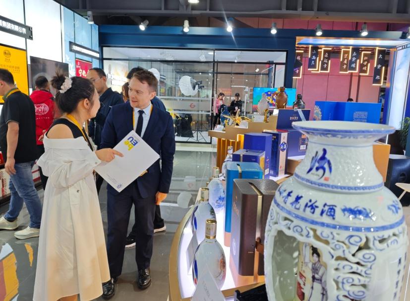 七赴进博之约，山西展厅惊艳亮相，五千年古建近在咫尺  第3张