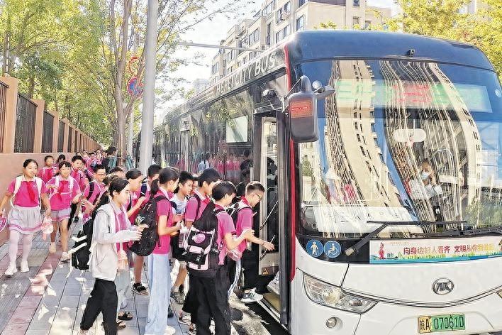 合肥公交集团开通 478 条五助公交线路，满足乘客高品质出行需要  第1张