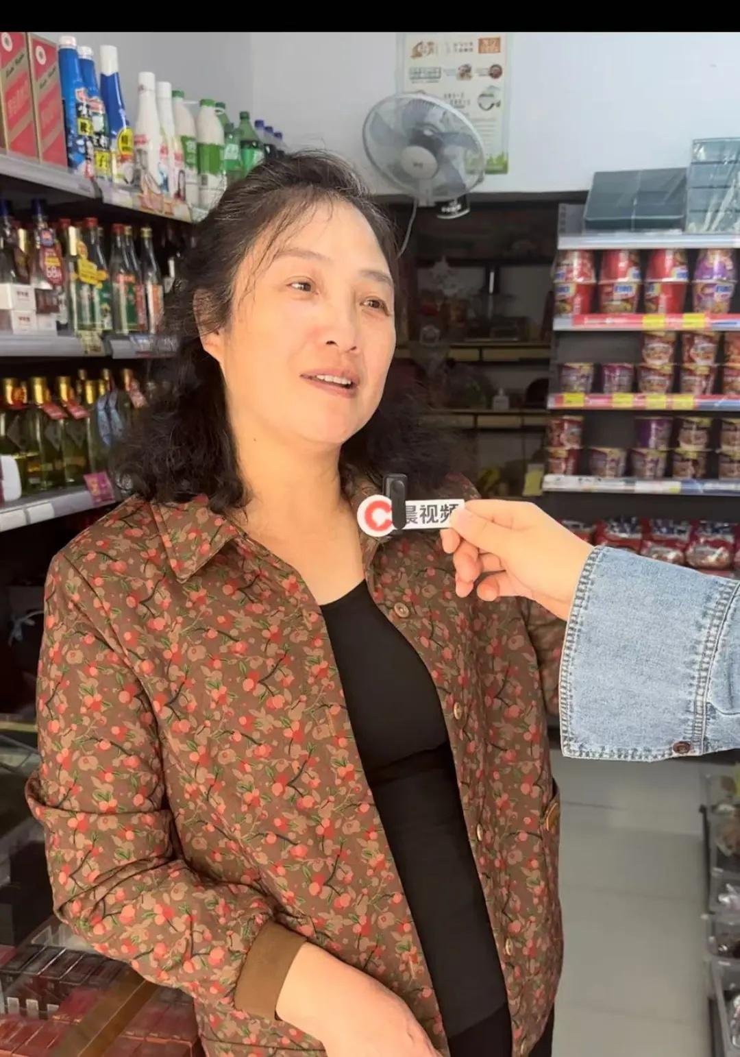 理发店爆火，老板娘李晓华的成功秘诀是什么？  第3张